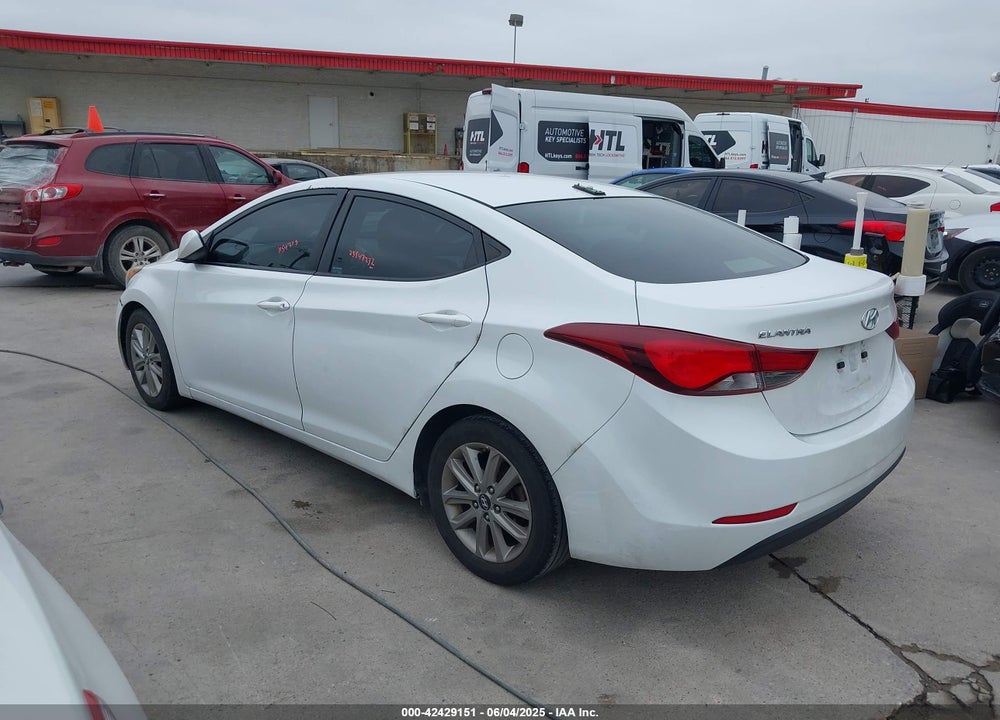 2016 HYUNDAI ELANTRA SE VIN: 5NPDH4AE9GH726853