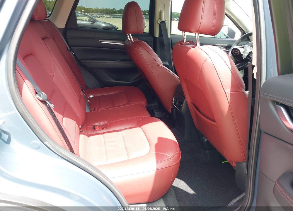 2025 MAZDA CX-5 VIN: JM3KFBCM1S0582847