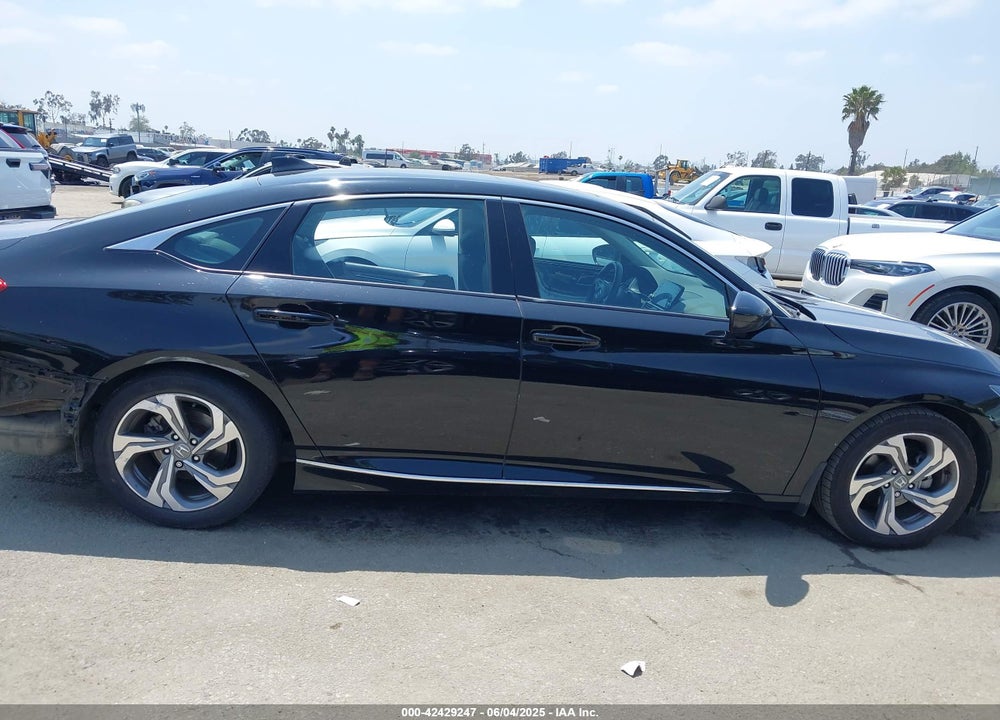 2018 HONDA ACCORD VIN: 1HGCV1F44JA000479