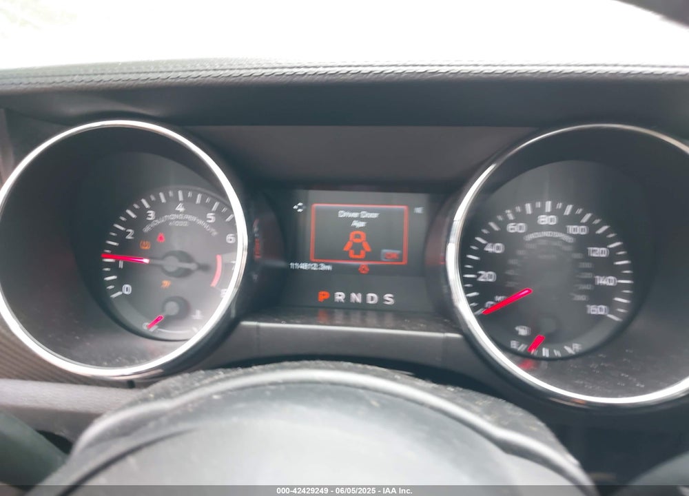 2015 FORD MUSTANG VIN: 1FA6P8AM1F5403122