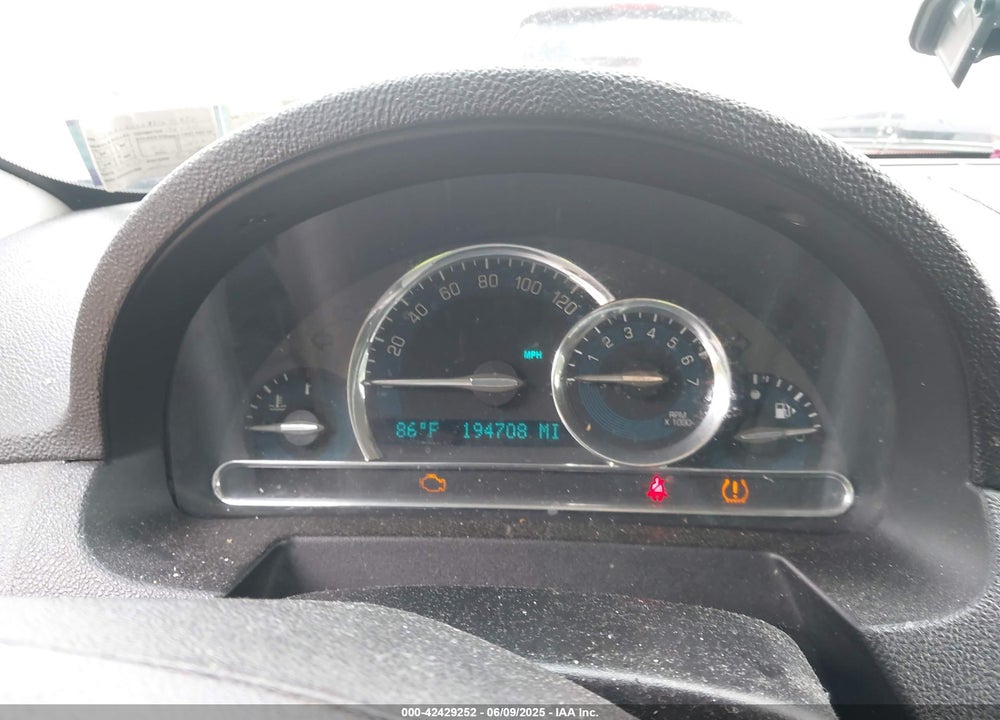 2008 CHEVROLET HHR LT VIN: 3GNCA23D88S675885