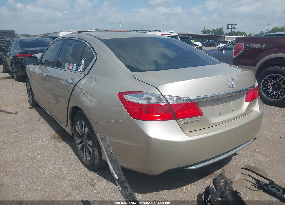 2015 HONDA ACCORD LX VIN: 1HGCR2F31FA262775