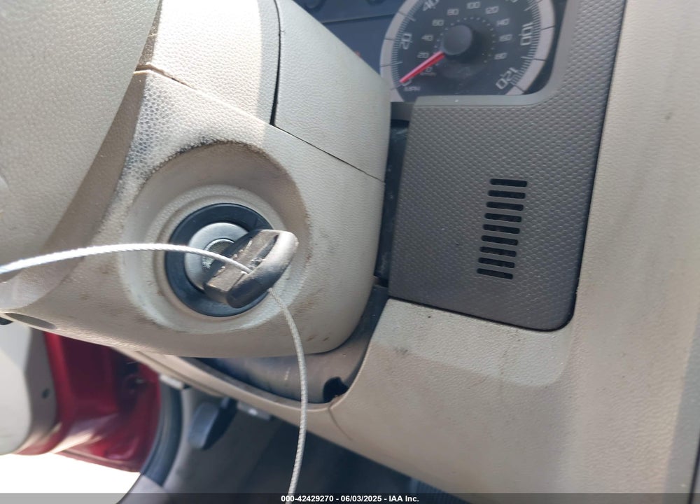 2008 FORD ESCAPE VIN: 1FMCU03Z68KA86633