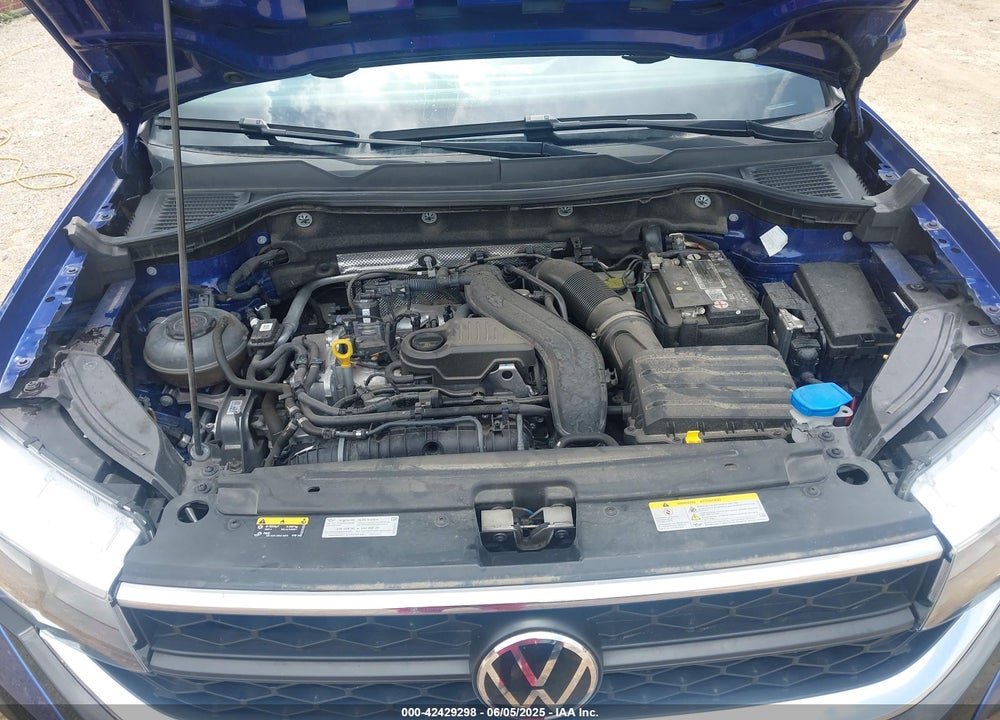 2022 VOLKSWAGEN TAOS VIN: 3VVRX7B20NM044452