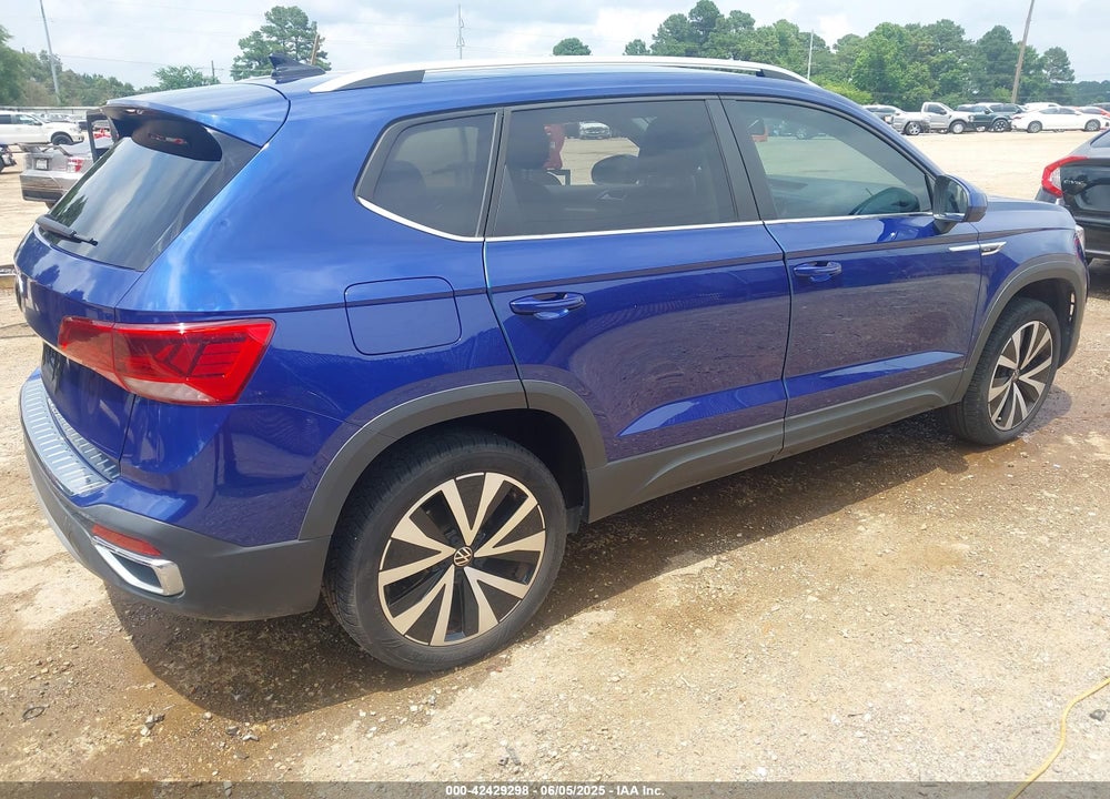 2022 VOLKSWAGEN TAOS VIN: 3VVRX7B20NM044452