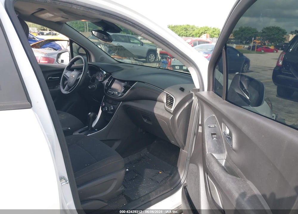 2020 CHEVROLET TRAX VIN: KL7CJKSBXLB075041