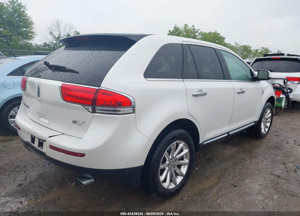 2011 LINCOLN MKX VIN: 2LMDJ6JKXBBJ12467