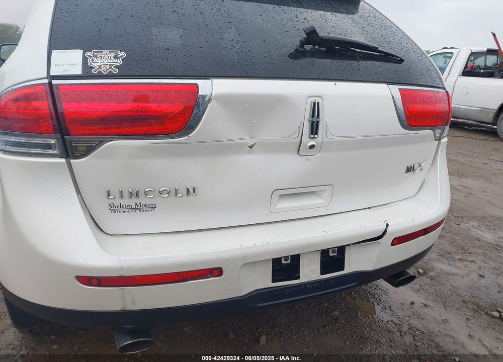 2011 LINCOLN MKX VIN: 2LMDJ6JKXBBJ12467