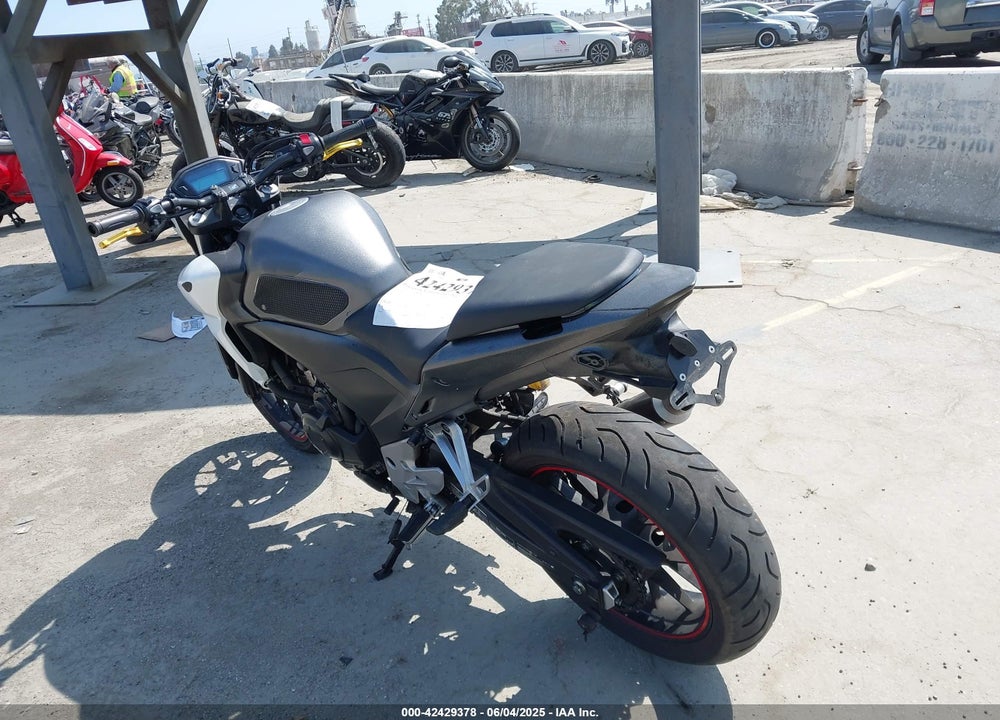 2014 HONDA CB500 F VIN: MLHPC4568E5100994