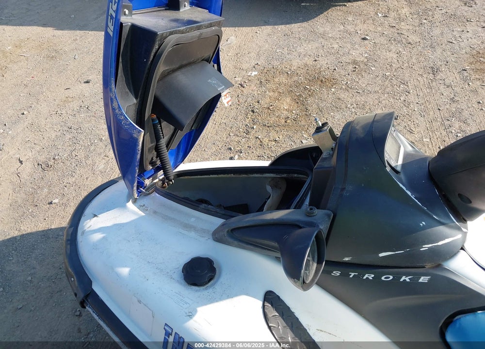 2006 KAWASAKI JETSKI VIN: 45RAW3278C606