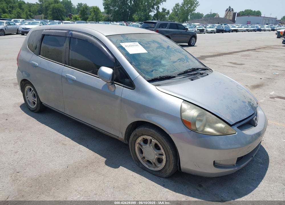 2007 HONDA FIT VIN: JHMGD38427S030044