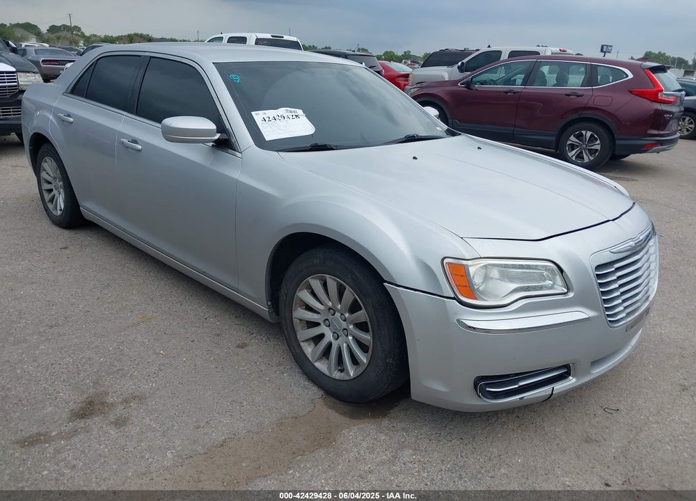 2012 CHRYSLER 300 VIN: 2C3CCAAG4CH117834