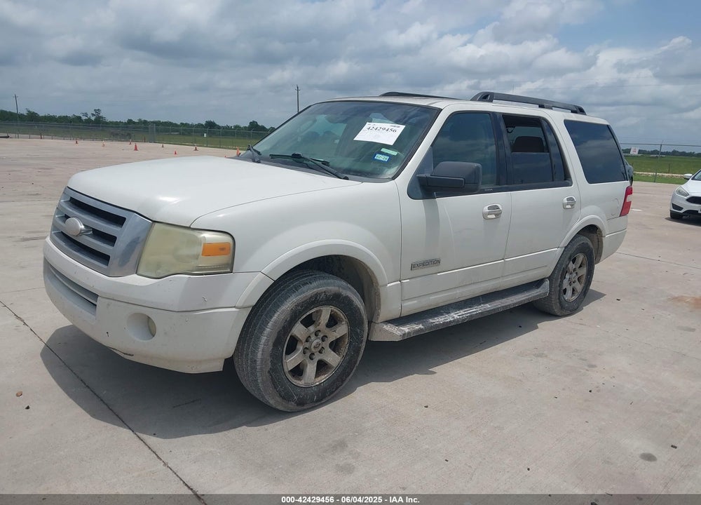 2008 FORD EXPEDITION XLT VIN: 1FMFU15588LA74247
