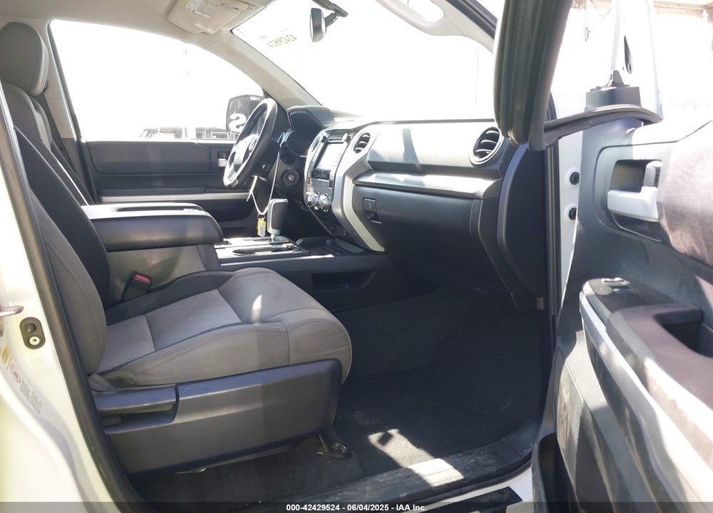2015 TOYOTA TUNDRA SR5 5.7L V8 VIN: 5TFEY5F19FX175729