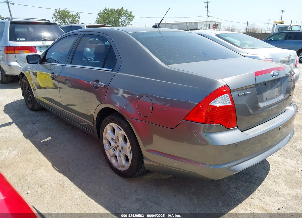 2011 FORD FUSION SE VIN: 3FAHP0HA9BR323824
