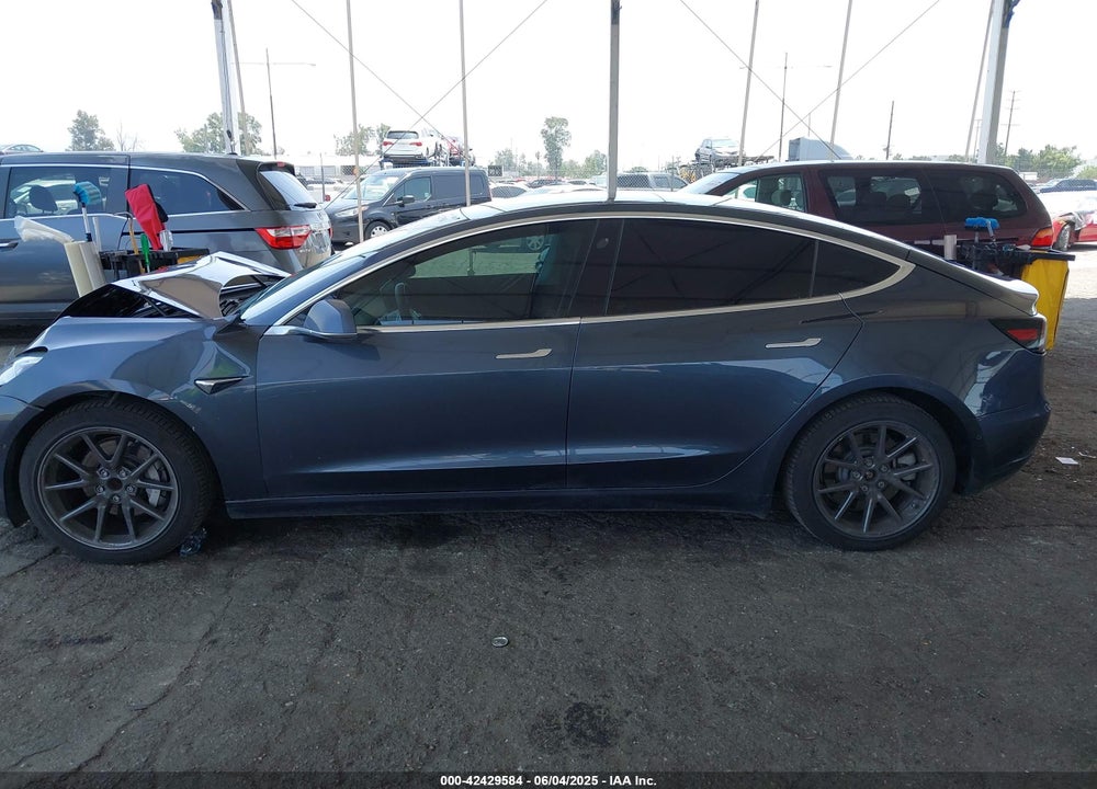 2018 TESLA MODEL 3 VIN: 5YJ3E1EA7JF021792