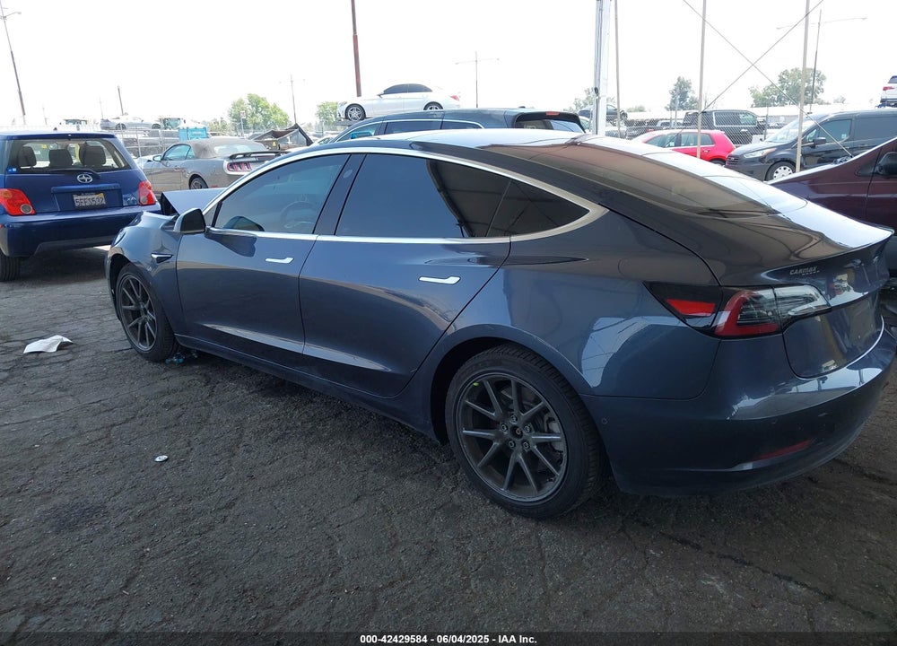 2018 TESLA MODEL 3 VIN: 5YJ3E1EA7JF021792