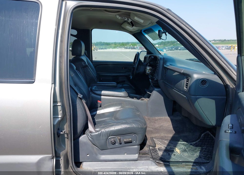 2002 CHEVROLET AVALANCHE 1500 VIN: 3GNEK13T22G344043