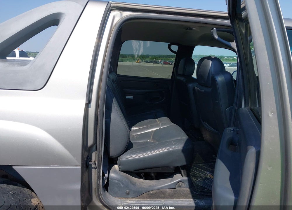 2002 CHEVROLET AVALANCHE 1500 VIN: 3GNEK13T22G344043