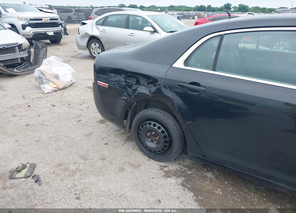 2010 CHEVROLET MALIBU LS VIN: 1G1ZB5EB7AF153300