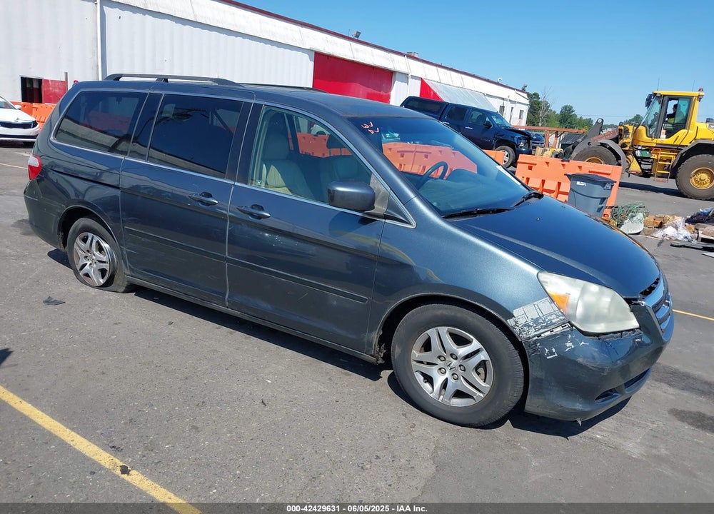 2005 HONDA ODYSSEY EX-L VIN: 5FNRL38715B053302