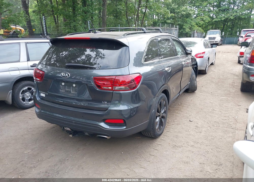 2019 KIA SORENTO 3.3L S VIN: 5XYPGDA56KG603088