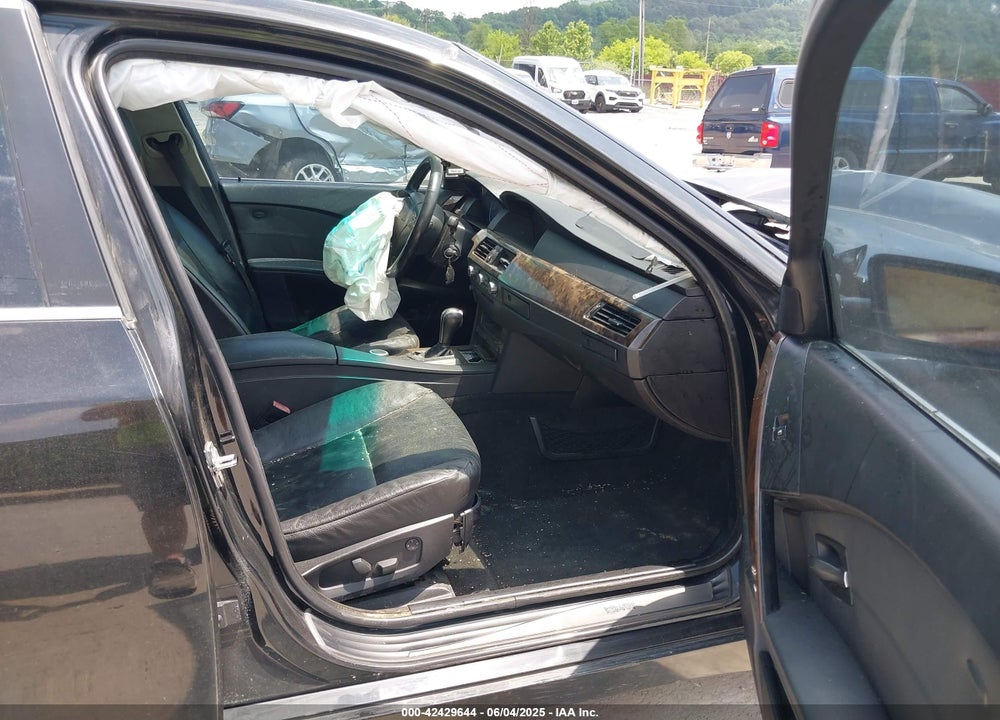 2006 BMW 530XI VIN: WBANF73506CU20091