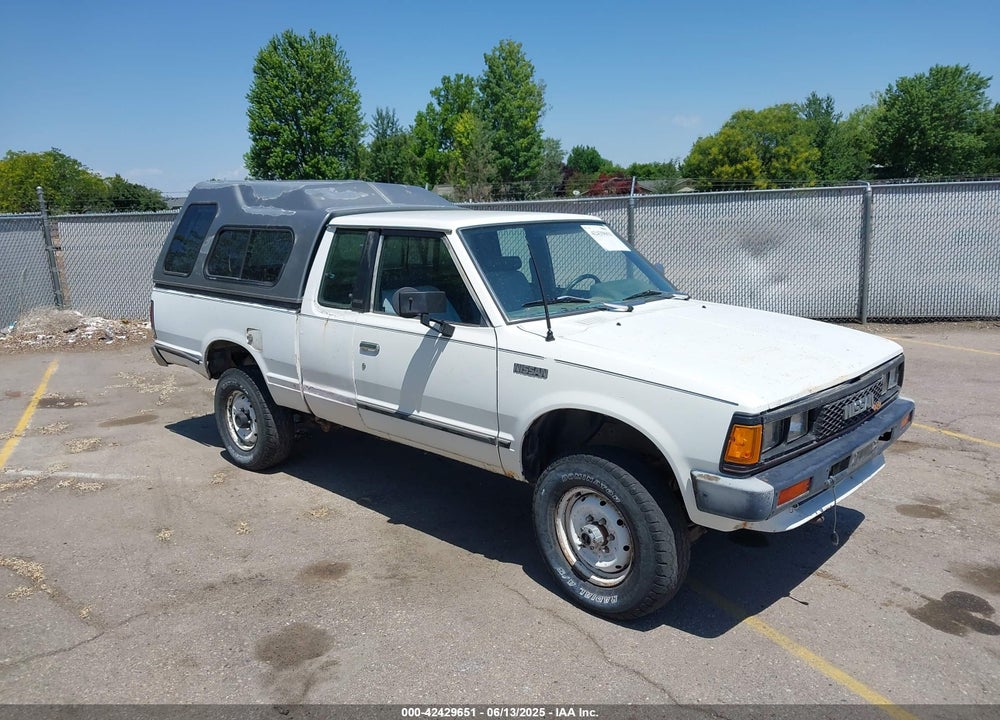 1985 NISSAN 720 KING CAB VIN: 1N6ND06Y4FC368175