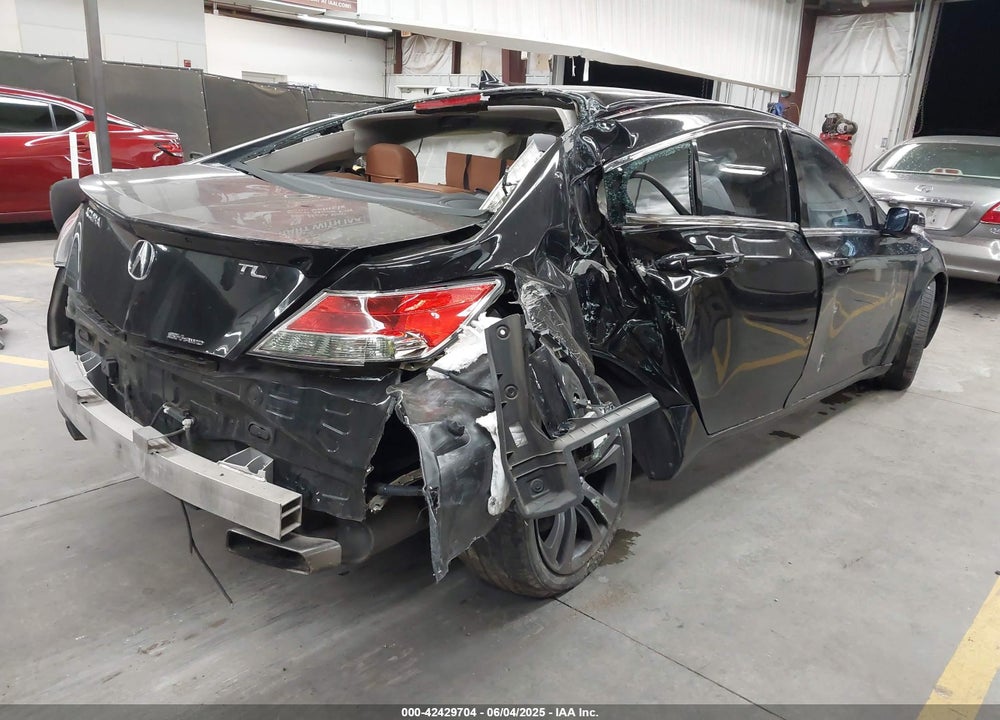2012 ACURA TL VIN: 19UUA9F78CA011240