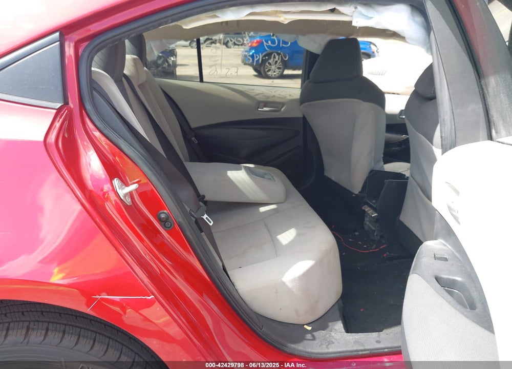 2021 TOYOTA COROLLA LE VIN: JTDEPMAE8MJ161425