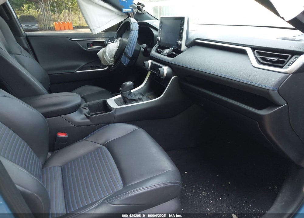 2022 TOYOTA RAV4 HYBRID VIN: 2T3E6RFV2NW032835