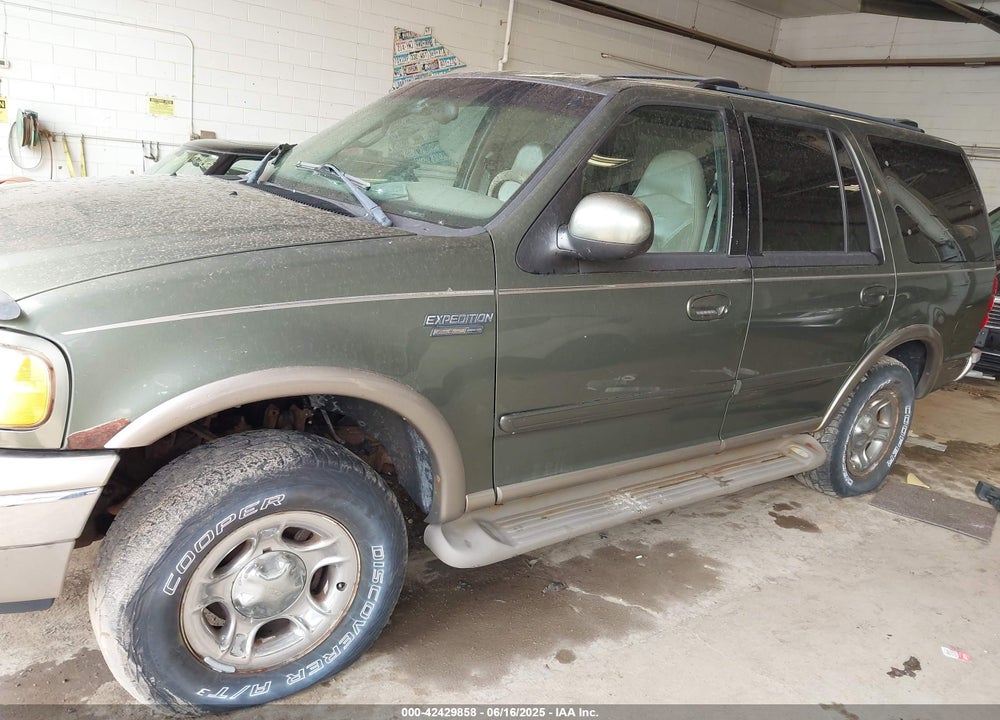 2000 FORD EXPEDITION EDDIE BAUER VIN: 1FMPU18LXYLA11021