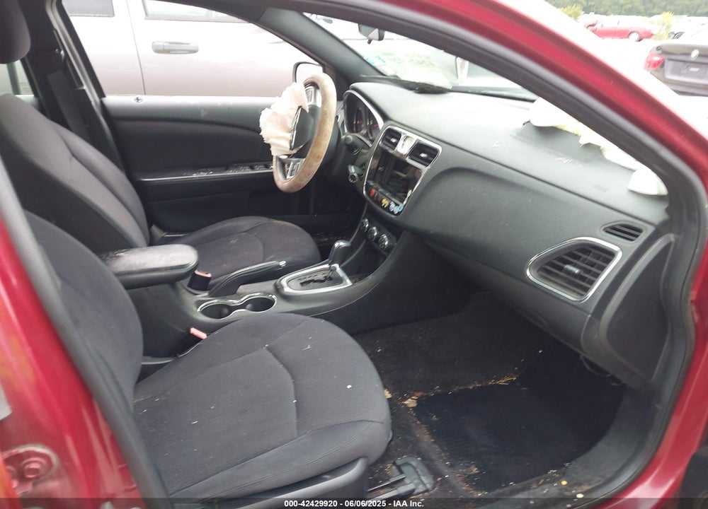 2013 CHRYSLER 200 VIN: 1C3CCBBG8DN527159