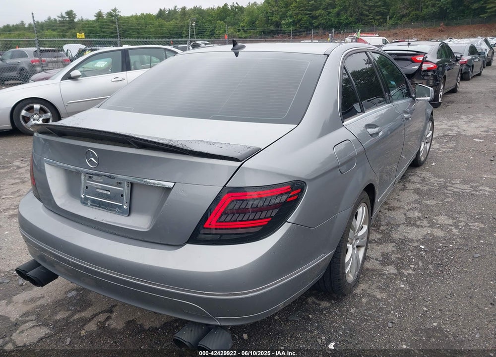 2011 MERCEDES-BENZ C 300 VIN: WDDGF8BB7BR141534