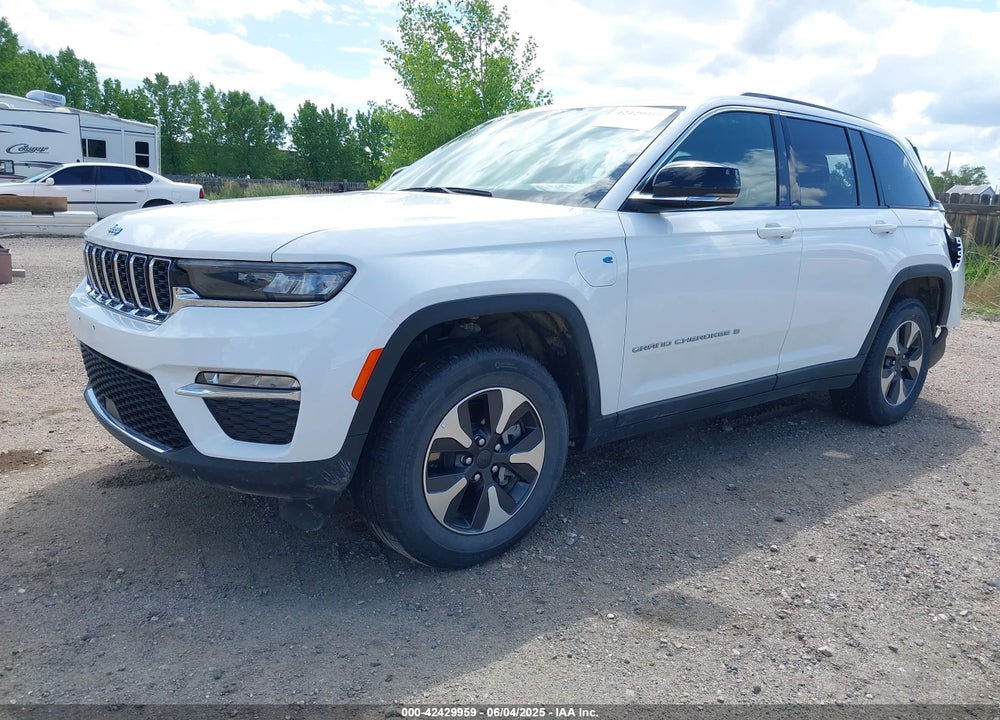 2024 JEEP GRAND CHEROKEE 4XE VIN: 1C4RJYB60RC120171