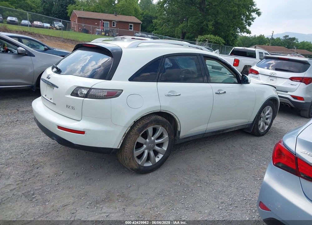 2008 INFINITI FX35 VIN: JNRAS08W28X203482