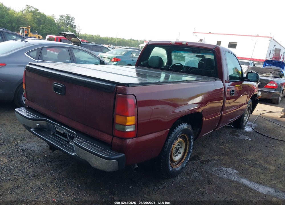 2000 CHEVROLET SILVERADO 1500 LS VIN: 1GCEC14T1YZ226983