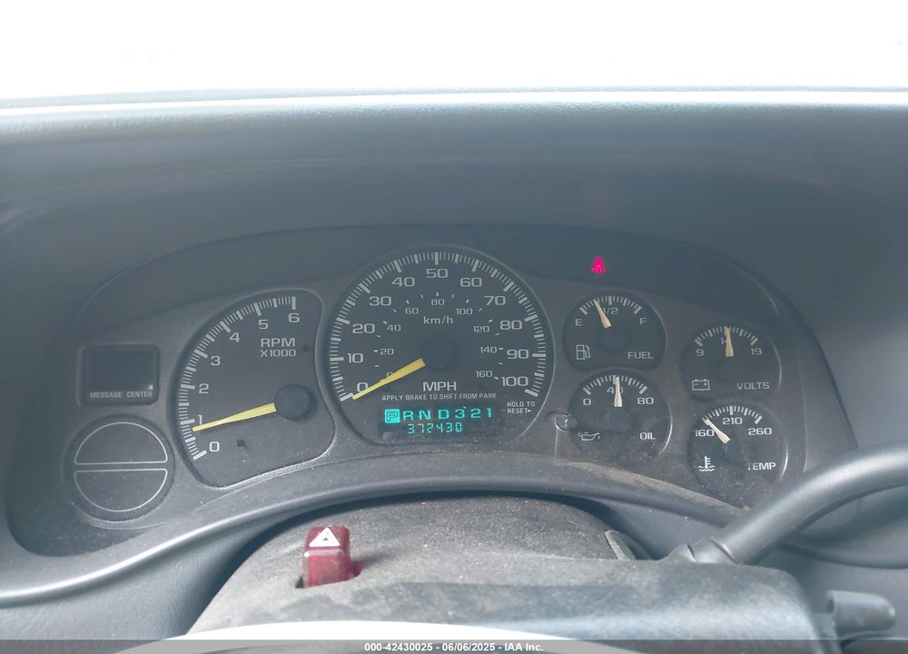 2000 CHEVROLET SILVERADO 1500 LS VIN: 1GCEC14T1YZ226983