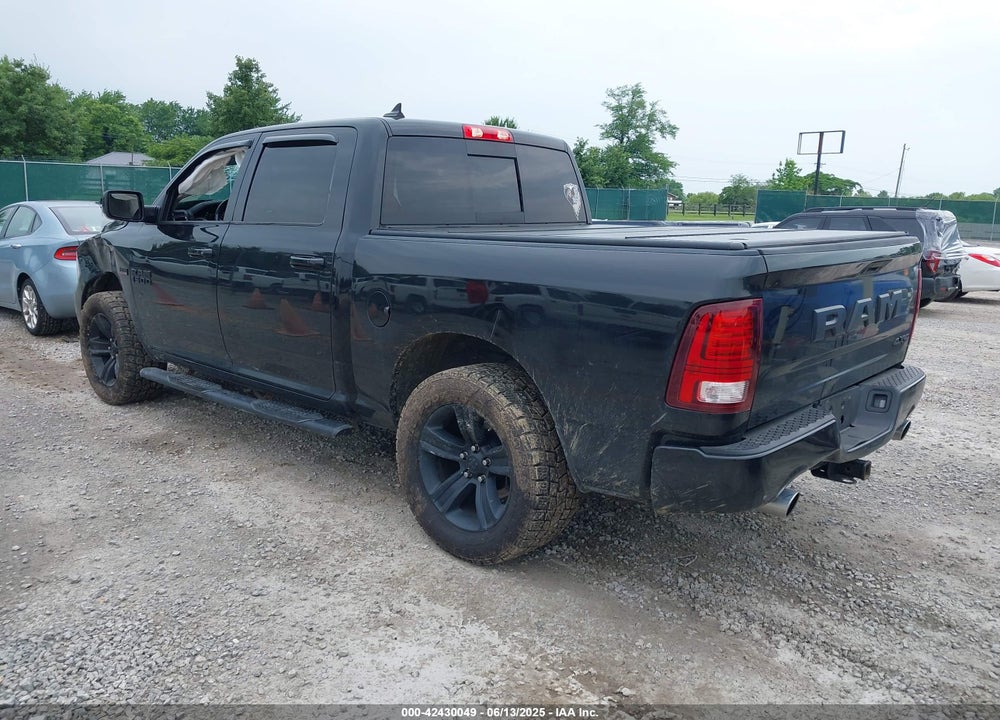 2018 RAM 1500 VIN: 1C6RR7MT0JS135714