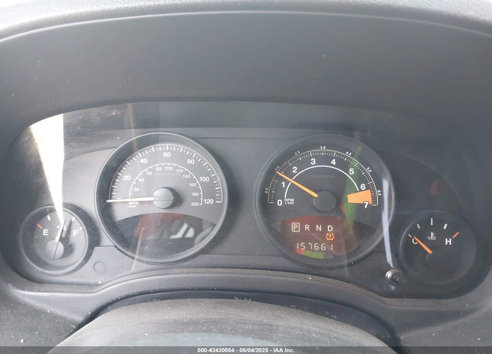 2014 JEEP COMPASS SPORT VIN: 1C4NJCBAXED883020