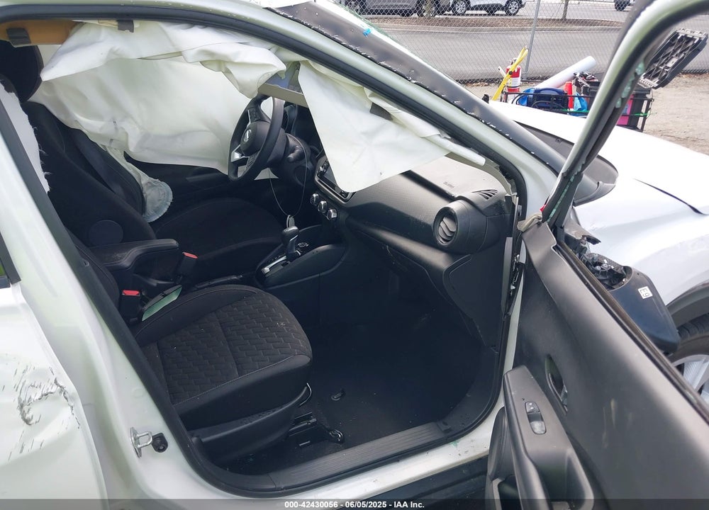2021 NISSAN KICKS VIN: 3N1CP5BV4ML468226