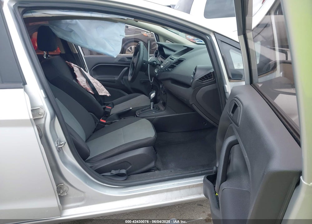2016 FORD FIESTA S VIN: 3FADP4AJ2GM208132