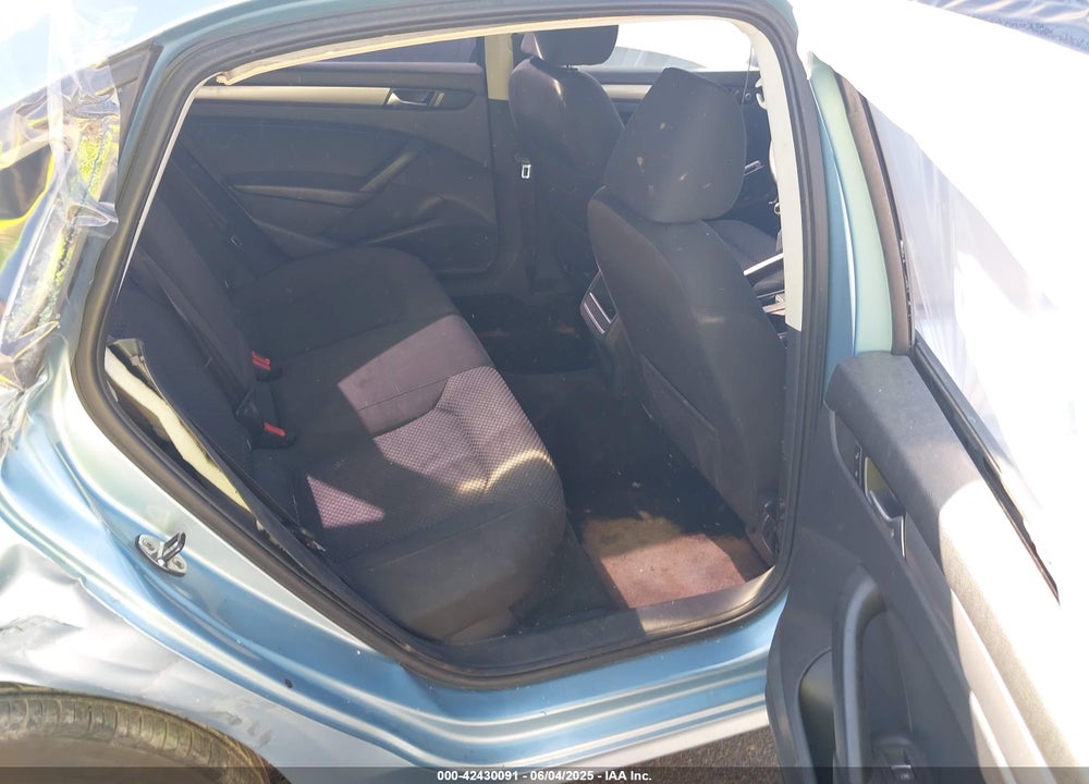 2012 VOLKSWAGEN PASSAT 2.5L S VIN: 1VWAP7A30CC081549