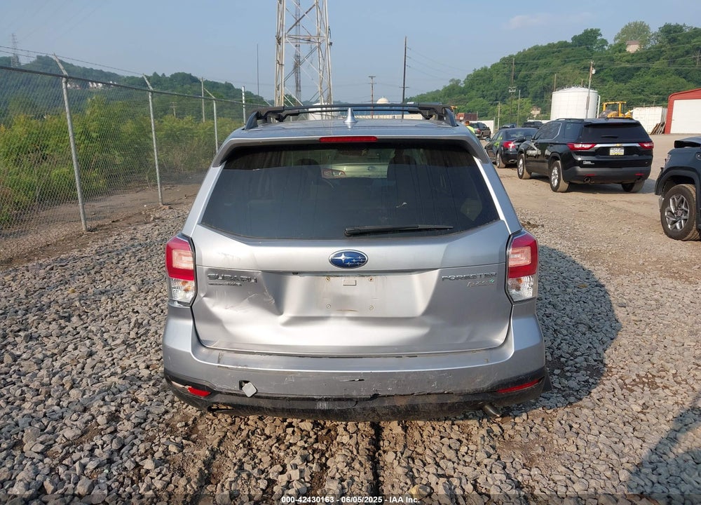 2017 SUBARU FORESTER 2.5I PREMIUM VIN: JF2SJAGC4HH520177