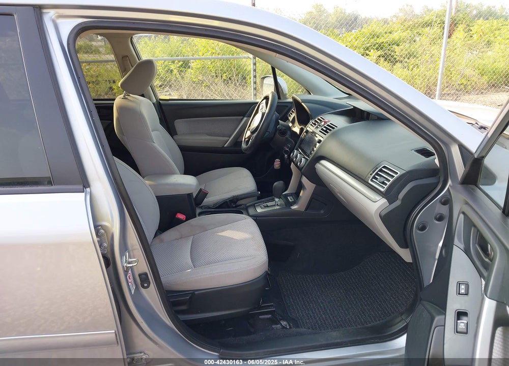 2017 SUBARU FORESTER 2.5I PREMIUM VIN: JF2SJAGC4HH520177