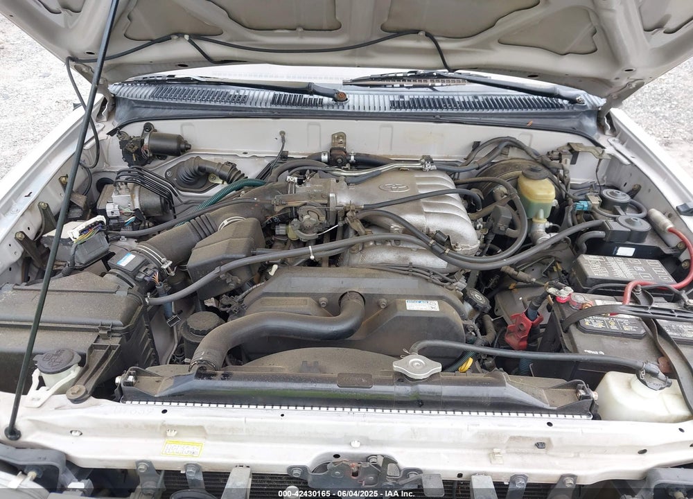 1998 TOYOTA 4RUNNER SR5 V6 LIMITED VIN: JT3GN87R9W0090037