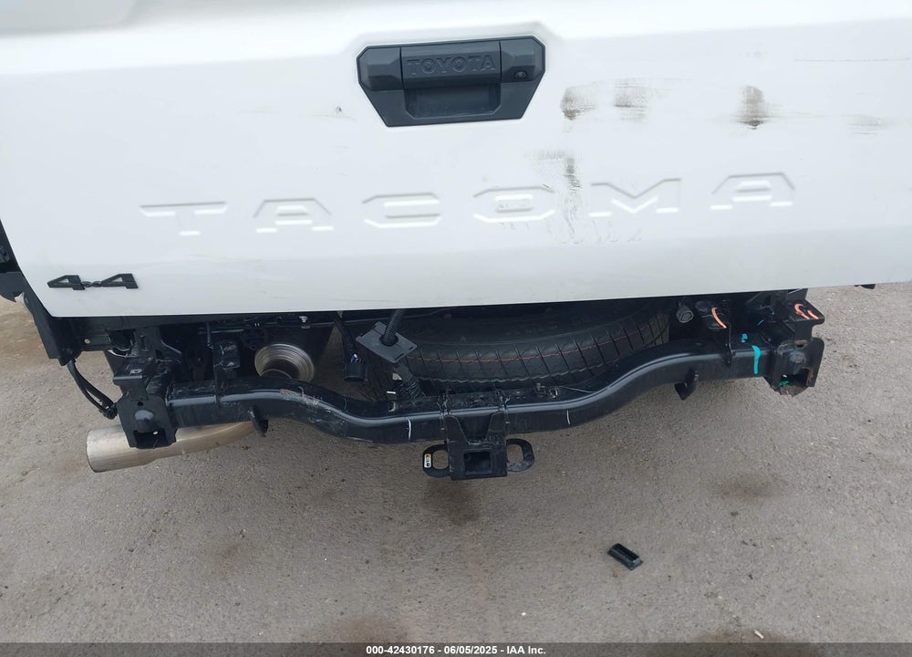 2024 TOYOTA TACOMA VIN: 3TMLB5JN8RM082892