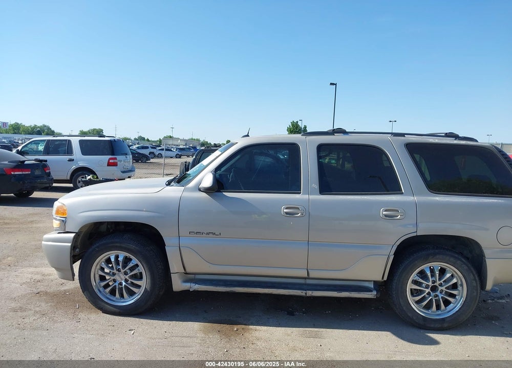 2005 GMC YUKON DENALI VIN: 1GKEK63U55J266766