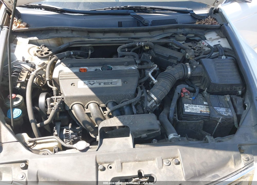 2008 HONDA ACCORD VIN: 1HGCP26858A065340
