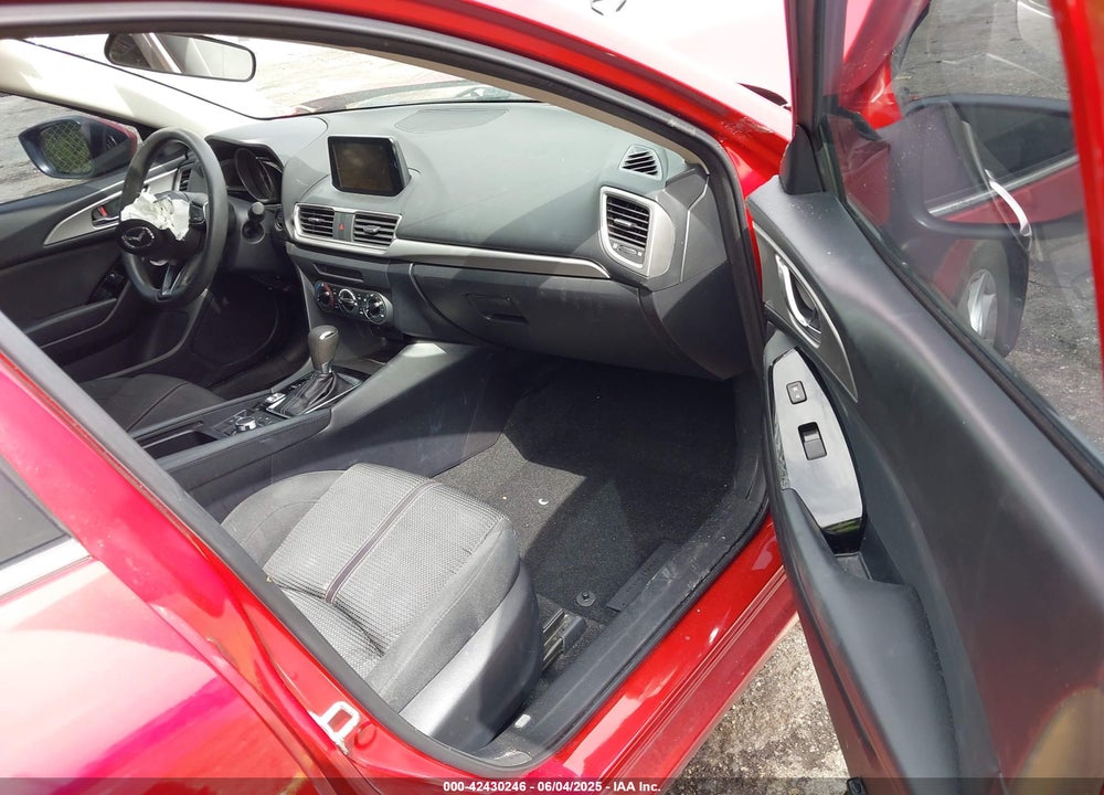 2018 MAZDA 3 SPORT VIN: 3MZBN1U72JM234823